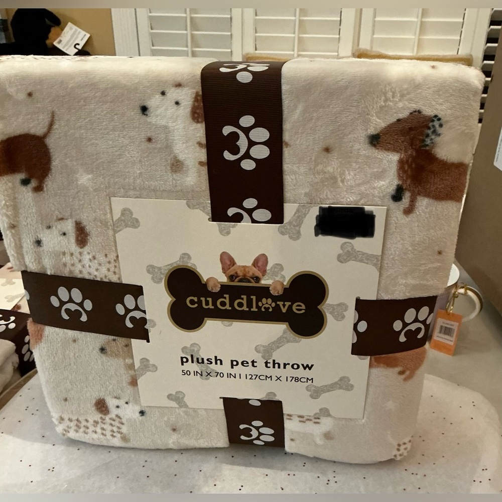 Multi Dachshund throw / blanket 50”x70” colors for all seasons use